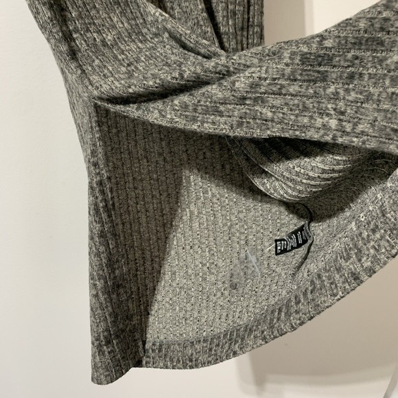 FLORET STUDIOS Sweater Dress Midi Ribbed Cutout Back Long Sleeve S SMALL NWT - Picture 12 of 13